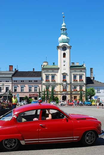 XXXIII Midzynarodowy Beskidzki Rajd Pojazdw Zabytkowych