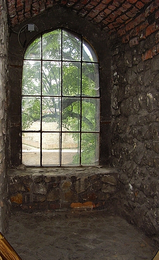 Okno w Wiey Piastowskiej