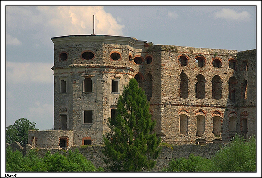 Ujazd - ruiny zamku