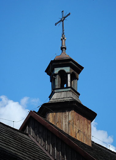 Zrbice. Wiea modrzewiowego kocioa w. Idziego.