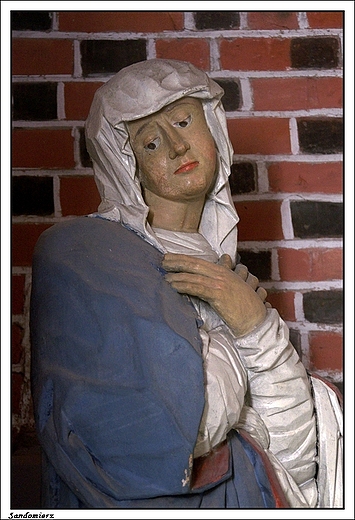 Sandomierz - figura Matki Boej w przedsionku Bazyliki Katedralnej
