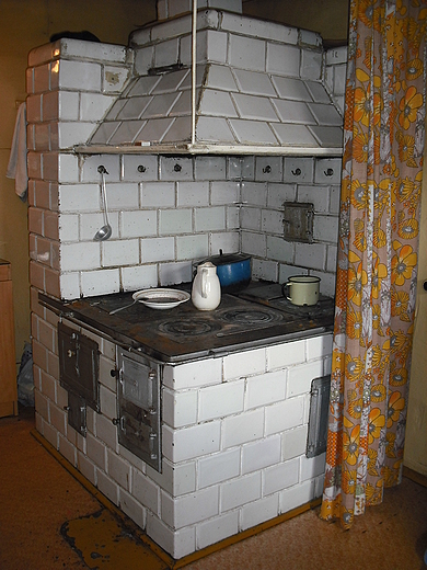 Biaowiea. Aktualnie uytkowana kuchnia w domu przy ul. A. Waszkiewicza.