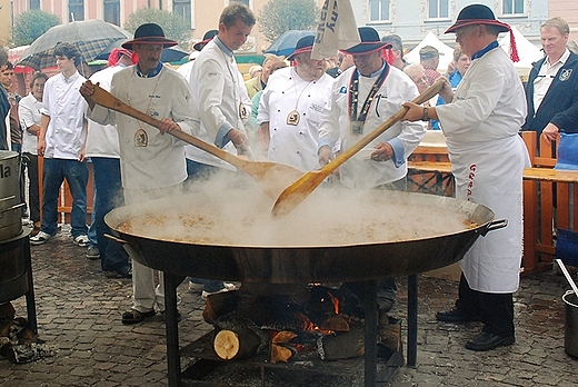 II Midzynarodowy Festiwal Kuchni Zbjnickiej Skoczw 2010