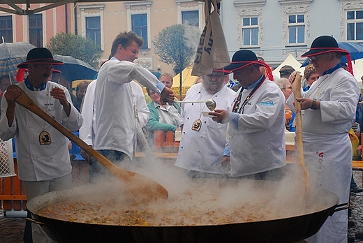 II Midzynarodowy Festiwal Kuchni Zbjnickiej Skoczw 2010