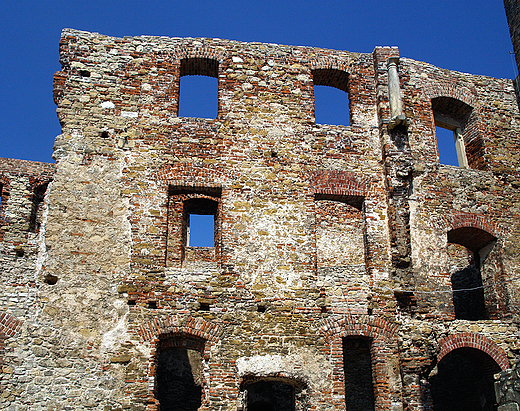 Ruiny zamku w Siewierzu.