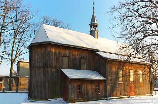 Zarzecze - drewniany koci p.w. Matki Boej nienej z 1720 r.