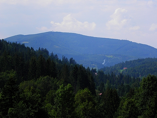 Widok na Czantori z zapory w Wile Czarne