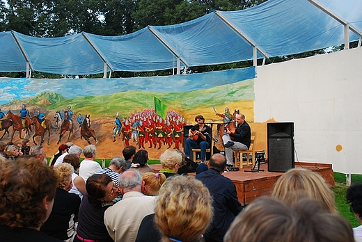 Artystyczne Lato u Kossakw 2010 piosenki E.Stachury w wyk. J.Stachury i P.Mireckiego
