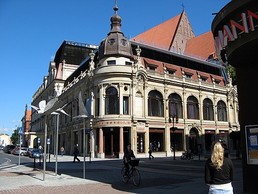 Wrocław - wejście główne do Hotelu Monopol