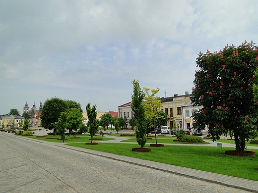 Rynek - Plac Obrocw Pokoju