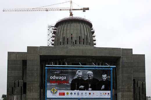 Warszawa - budowa Świątyni Opatrzności Bożej
