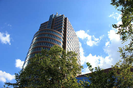 Warszawa - biurowiec w centrum