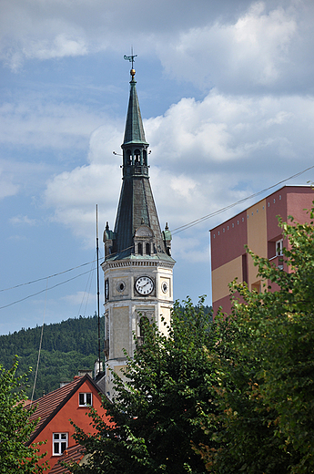 Koci parafialny Narodzenia NMP. Ldek Zdrj