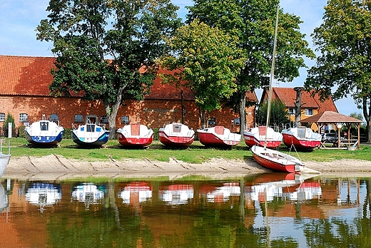 Przysta w Harszu nad jez. Dargin, po sezonie.