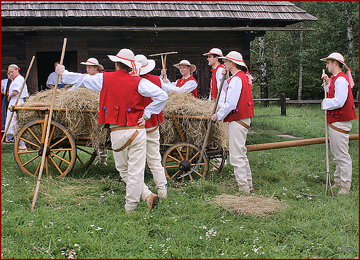 Grnolski Park Etnograficzny - prace niwne