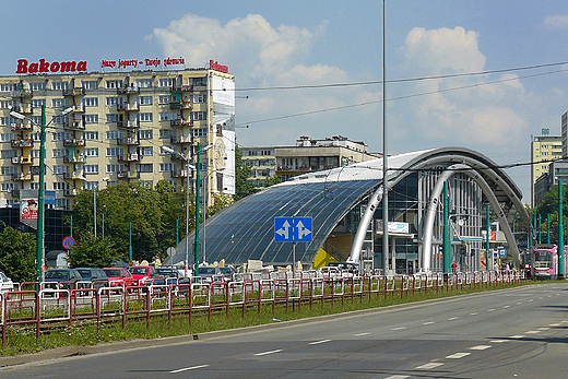 Katowice. Fragment zabudowy ronda im. gen. Zitka.