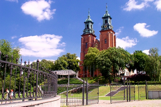 Gniezno - Bazylika Prymasowska Wniebowzicia NMP i w. Wojciecha