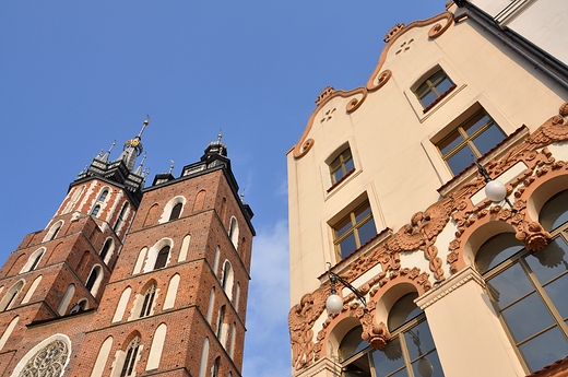 Koci Mariacki i kamienica, Krakw