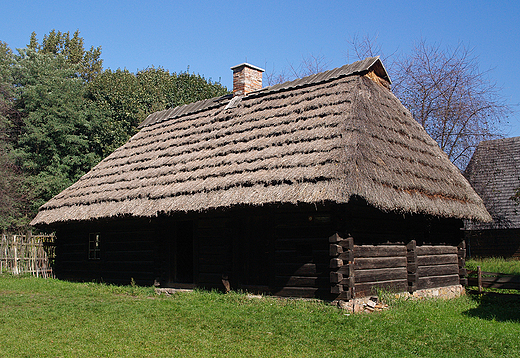 Grnolski Park Etnograficzny. Chaupa z Kobira  z XIX w.