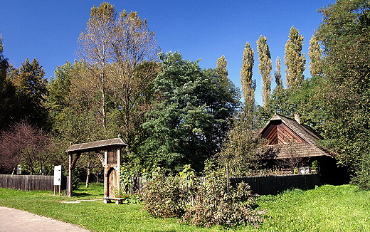 Grnolski Park Etnograficzny. Zagroda z Panewnik 1866r.