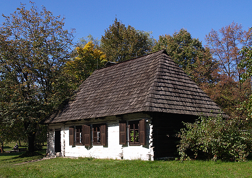 Grnolski Park Etnograficzny. Chaupa garncarza z Kromoowa z 1860r.