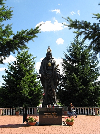 Sanktuarium Matki Boej Bolesnej Pani Ziemi witokrzyskiej