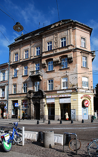 Kraków. Budynek na ul. Karmelickiej