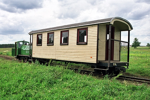 Wigierska Kolejka W�skotorowa kursuje obecnie na dziesi�ciokilometrowej trasie z P�ociczna do Krusznika, w kt�rym odbywa si� (widoczna na zdj�ciu) zmiana kierunku jazdy. Wigierski Park Narodowy