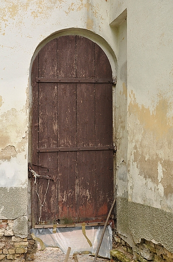 drzwi na dzwonnice (koci katolicki w Krynkach)