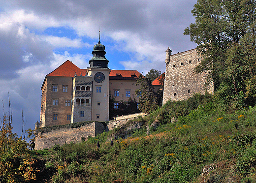 Zamek Pieskowa Skaa.