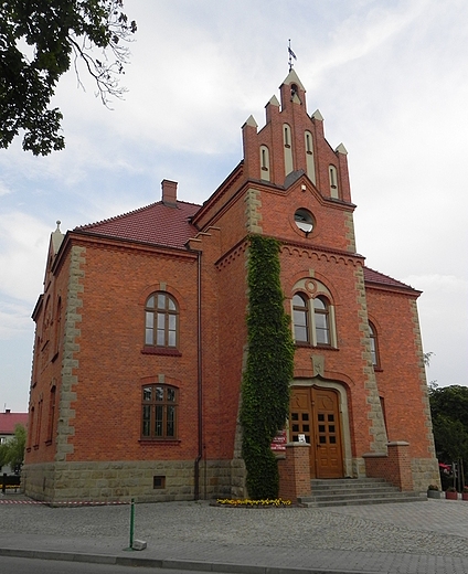 Jordanw. Ratusz Miejski-rynek.