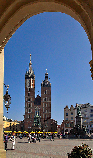 Krakw. Koci Mariacki w Rynku Gwnym.