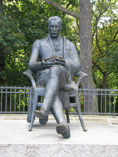 pomnik Zygmunta Krasiskiego