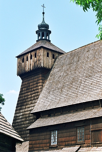 Haczw - koci pomocniczy pw. Wniebowzicia Najwitszej Marii Panny i w. Michaa Archanioa. Beskid Niski