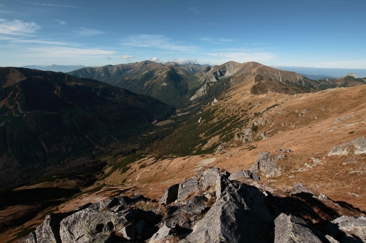 Panorama na Dolin Cich (Tatry Zachodznie). W drodze na winic