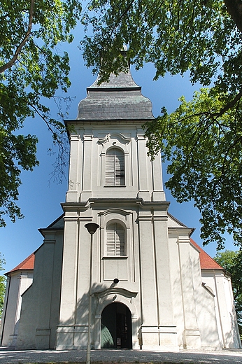 Zagórów - kościół p.w. św. ap. Piotra i Pawła