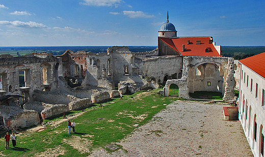 Ruiny zamku w Janowcu