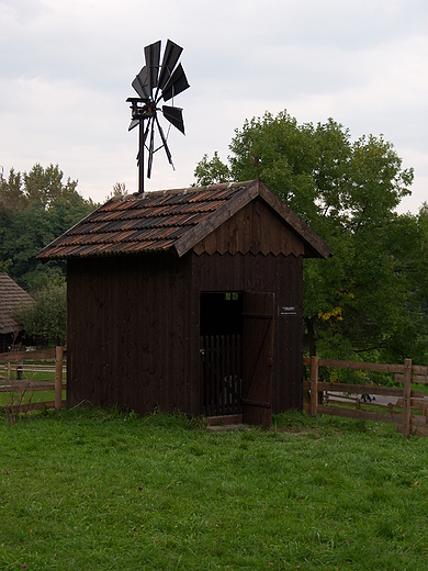 Wiatrak turbinowy z Ustronia z 1910 roku