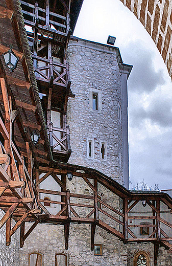Zamek w Korzkwi - XIVw