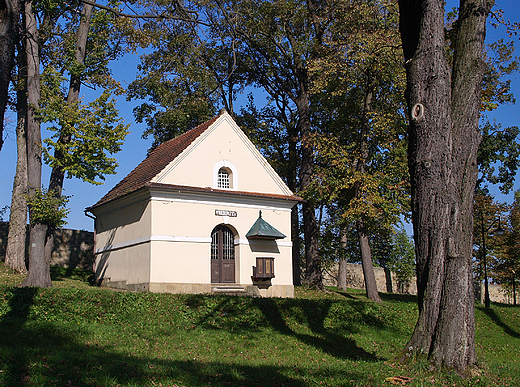 Kalwaria Zebrzydowska. Kaplica przy drkach kalwaryjskich.