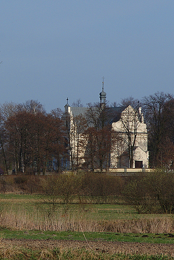 Koci parafialny p.w. w. Jana Chrzciciela