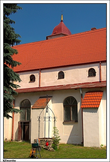 Klimontw - dziedziniec wewntrzny klasztoru w. Jacka