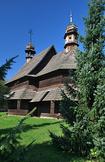 Drewniany kosci-Grnoslski Park Etnograficzny.