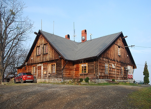 Schronisko na Dbowcu.