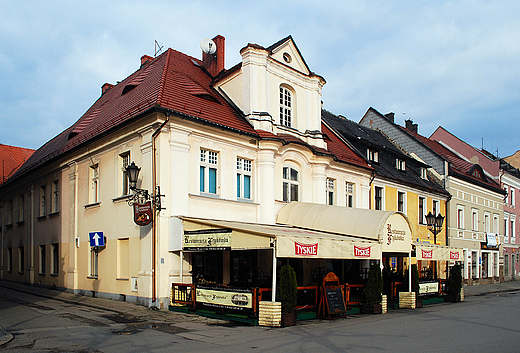 Pszczyna. Budynek przy rynku.