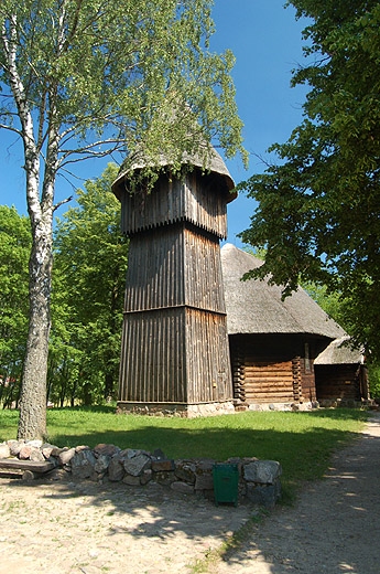 Skansen w Olsztynku - zabytkowy kociek