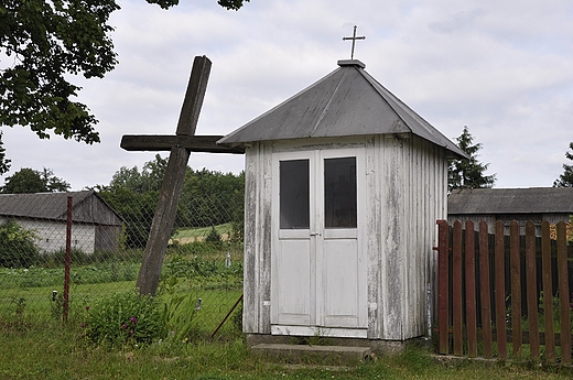 kapliczka przydrona w Borsukach