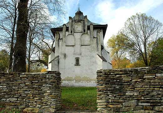 Posada Rybotycka - cerkiew obronna