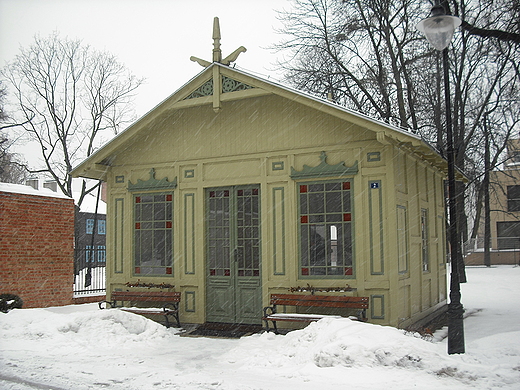 d. Skansen dzkiej Architektury Drewnianej.