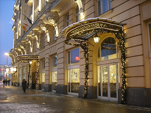 witeczna Warszawa. Hotel POLONIA.